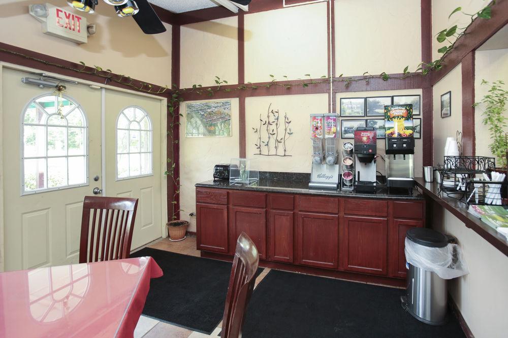 Knights Inn - Battle Creek Zewnętrze zdjęcie